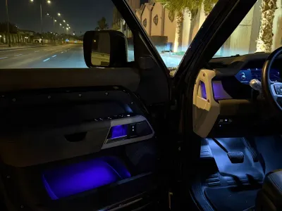 2020 لاند روفر ديفيندر اتش اس اي