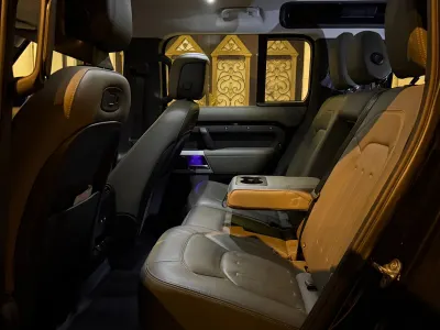 2020 لاند روفر ديفيندر اتش اس اي