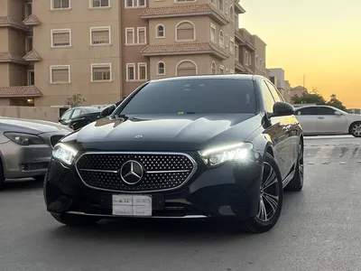 2025 مرسيدس - بنز إي 200