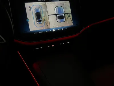 2025 مرسيدس - بنز إي 200