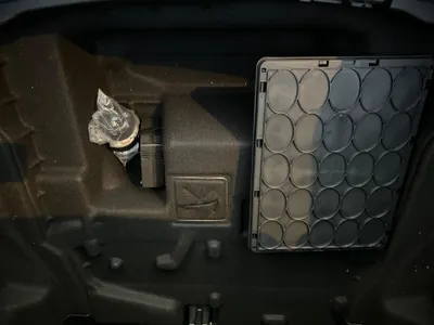 2025 مرسيدس - بنز إي 200