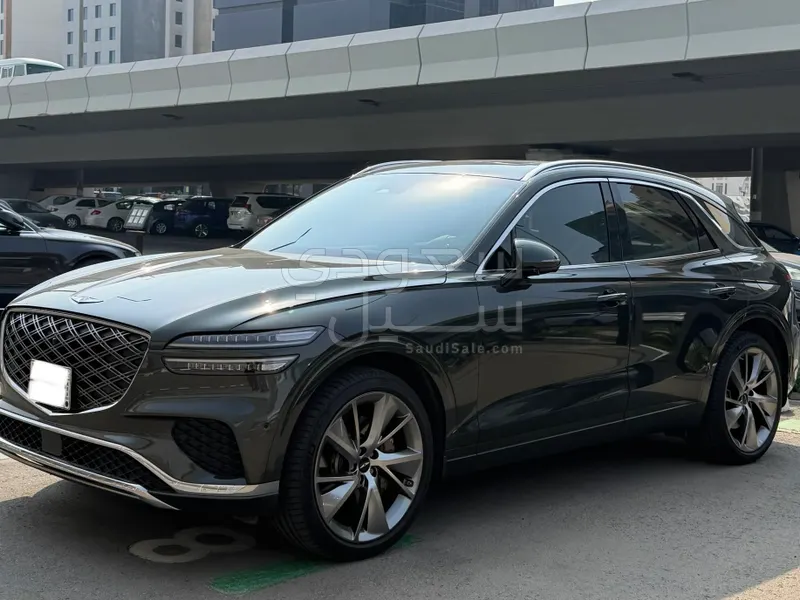 2025 جينيسيس جي في 70