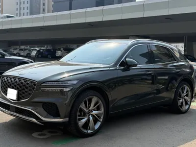 2025 جينيسيس جي في 70