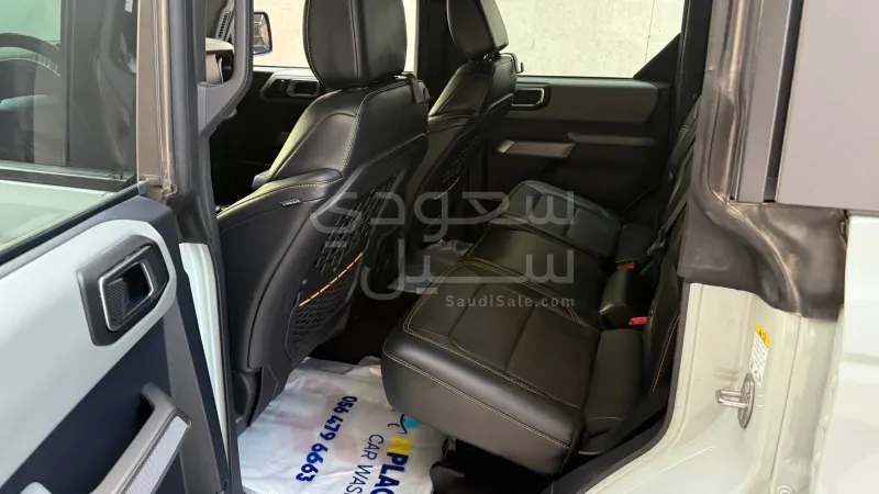 2022 فورد برونكو باد لاندس