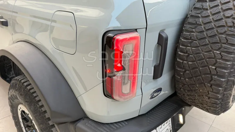 2022 فورد برونكو باد لاندس