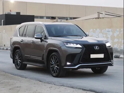 2023 لكزس إل إكس 600 إف