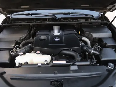 2023 لكزس إل إكس 600 إف