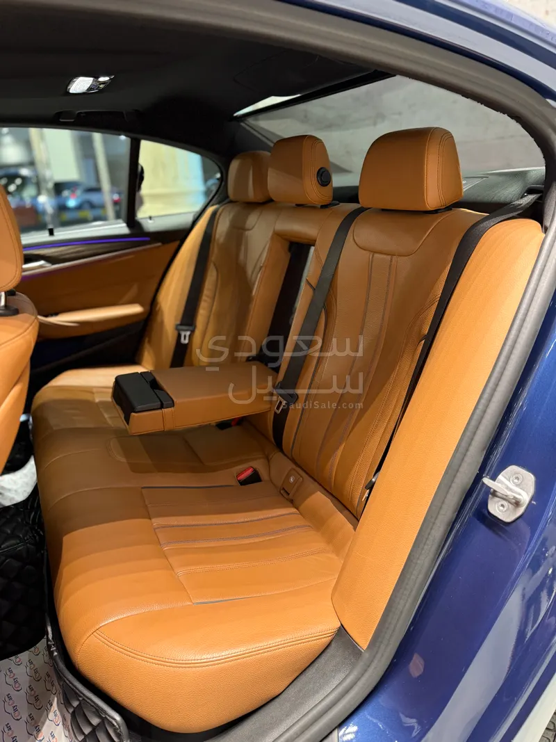 2023 بي ام دبليو الفئة الخامسة 530 أي