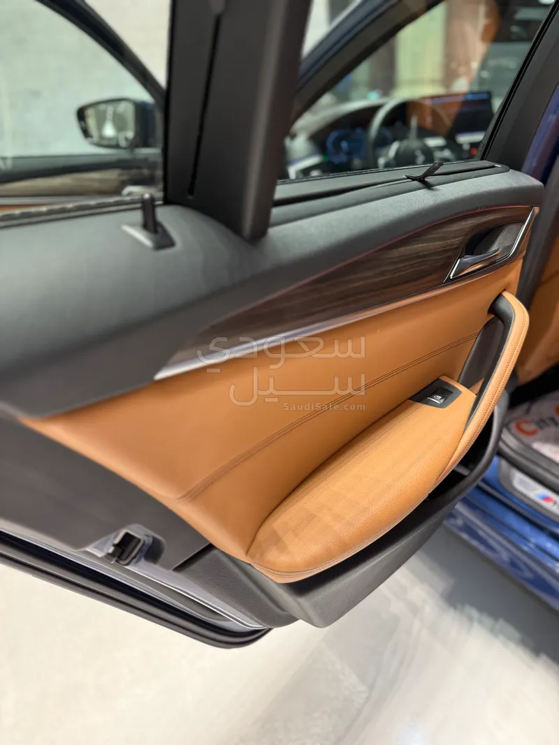 2023 بي ام دبليو الفئة الخامسة 530 أي