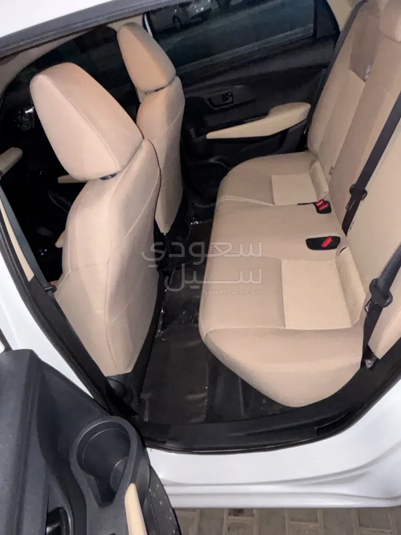 2024 تويوتا ياريس