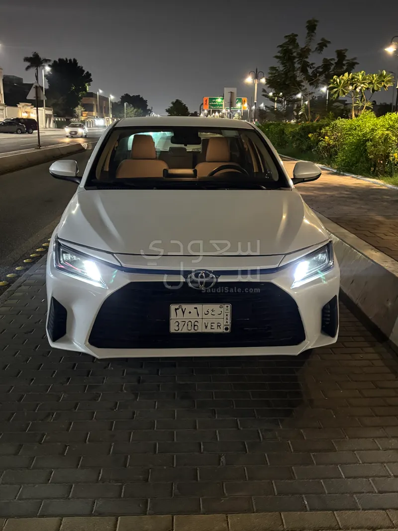 2024 تويوتا ياريس