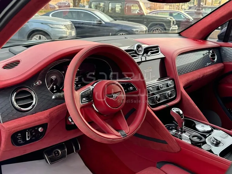 2022 بنتلي بنتايجا سبيد