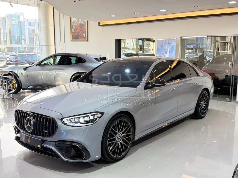 2024 مرسيدس - بنز إس 63 أي إم جي