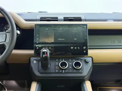 2026 لاند روفر ديفيندر اكس داينمك