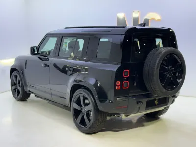 2026 لاند روفر ديفيندر اكس داينمك