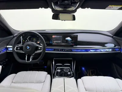 2026 بي ام دبليو الفئة السابعة 735أي