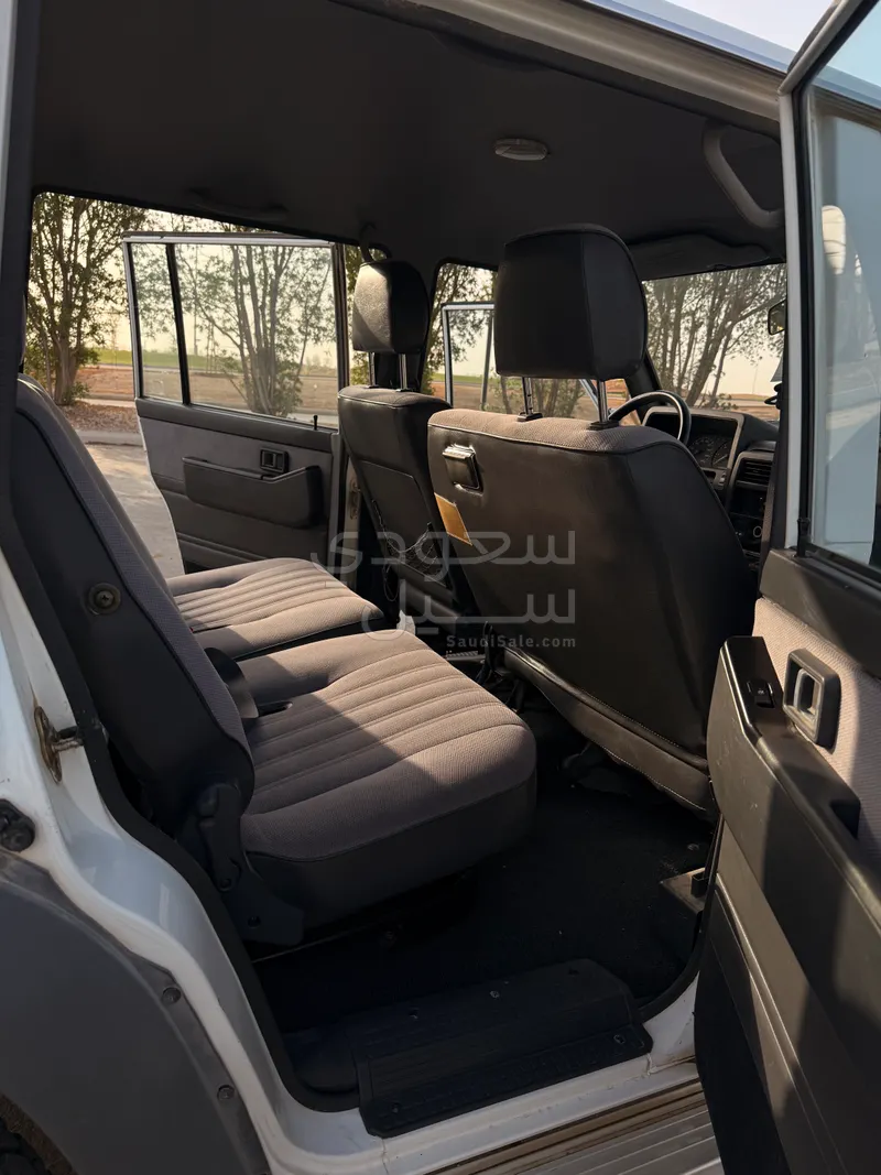 1992 نيسان باترول سفاري