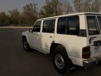 1992 نيسان باترول سفاري