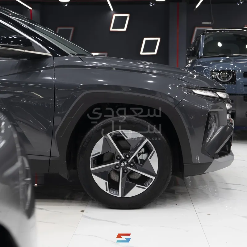 2025 هيونداي توسان