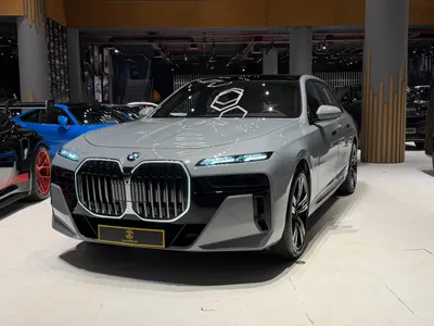 2026 بي ام دبليو الفئة السابعة 735أي