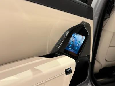 2026 بي ام دبليو الفئة السابعة 735أي