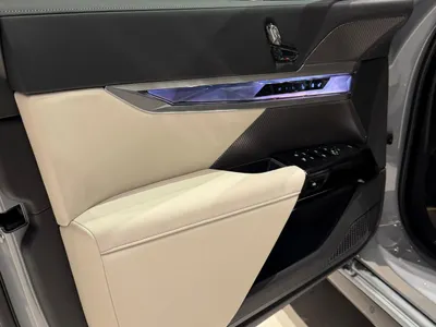 2026 بي ام دبليو الفئة السابعة 735أي