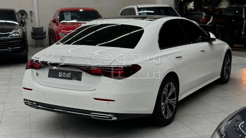 2024 مرسيدس - بنز سي 200