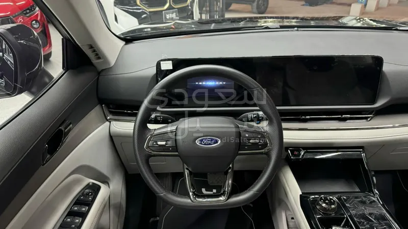 2025 فورد تيريتوري تريند