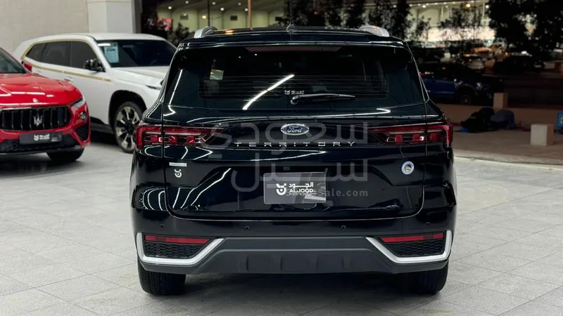 2025 فورد تيريتوري تريند