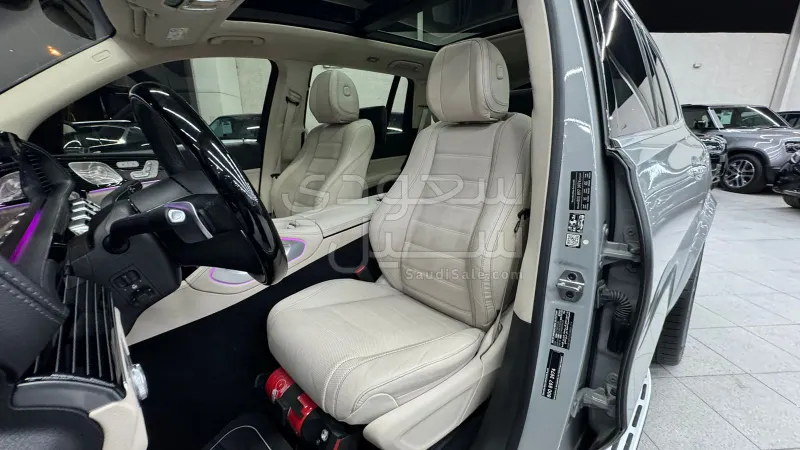 2024 مرسيدس - بنز جي إل إس 450