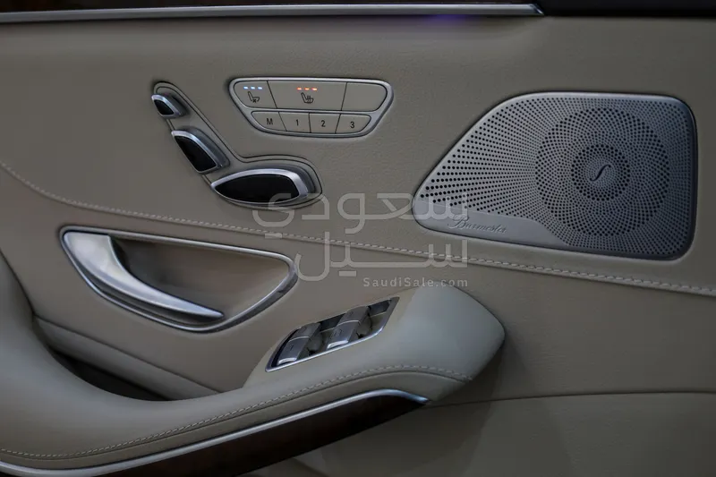 2017 مرسيدس - بنز إس 400