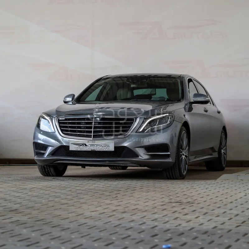 2017 مرسيدس - بنز إس 400