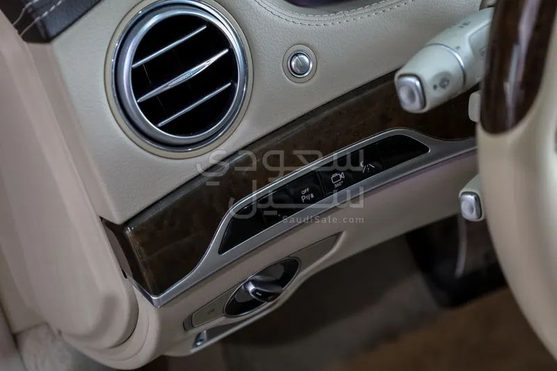 2017 مرسيدس - بنز إس 400