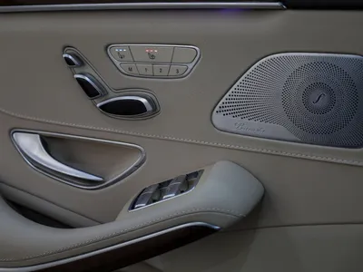 2017 مرسيدس - بنز إس 400