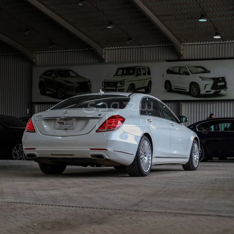 2016 مرسيدس - بنز إس 400