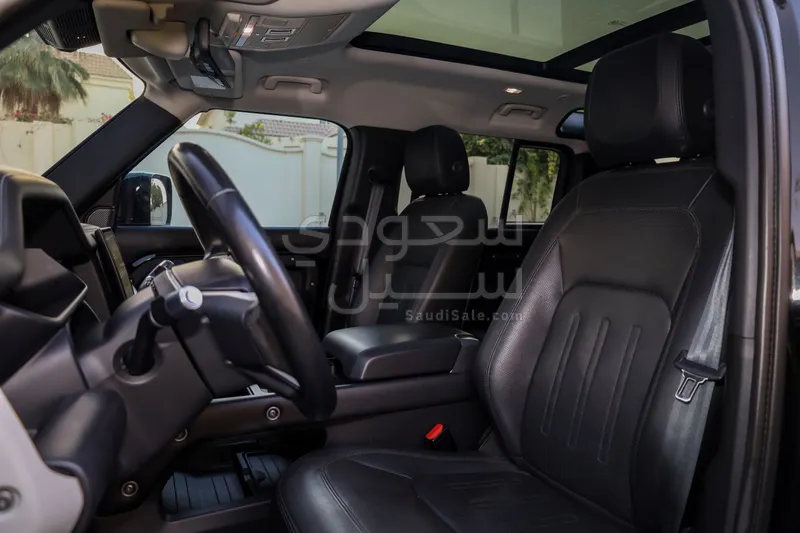 2020 لاند روفر ديفيندر اتش اس اي