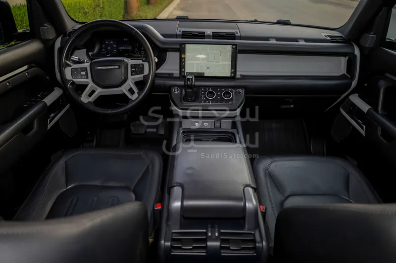 2020 لاند روفر ديفيندر اتش اس اي