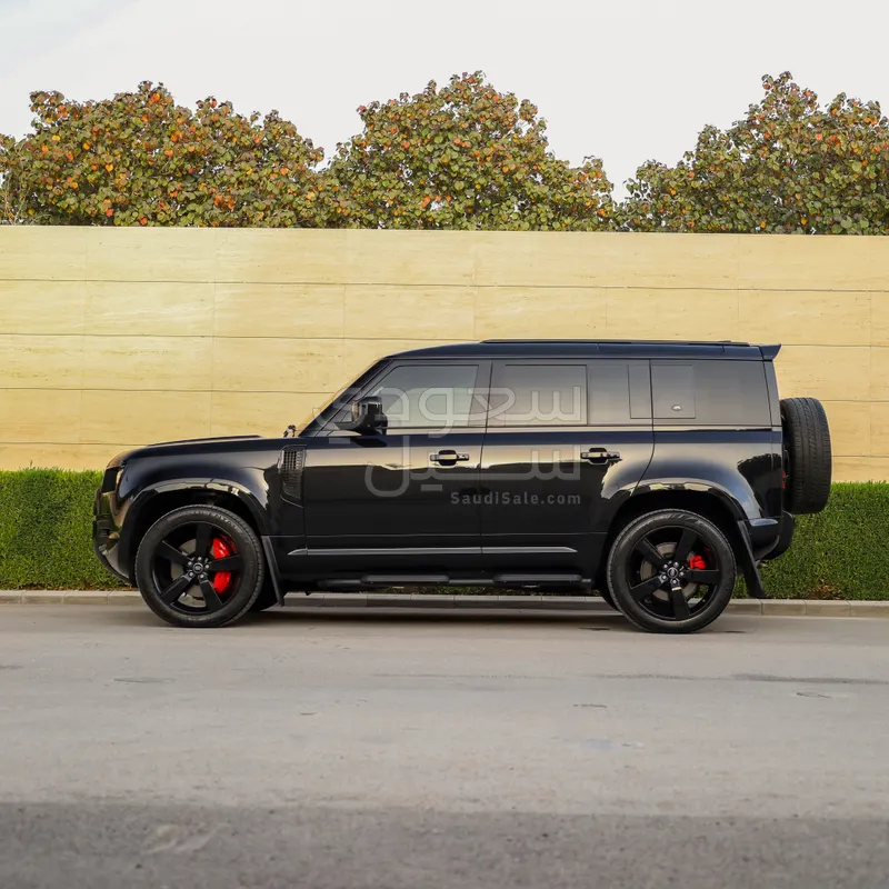 2020 لاند روفر ديفيندر اتش اس اي