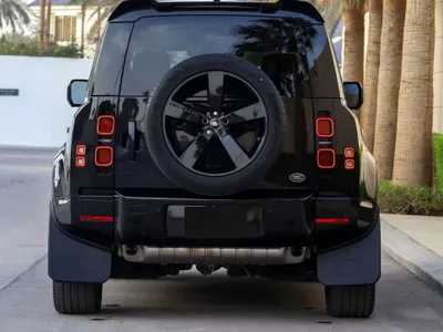 2020 لاند روفر ديفيندر اتش اس اي