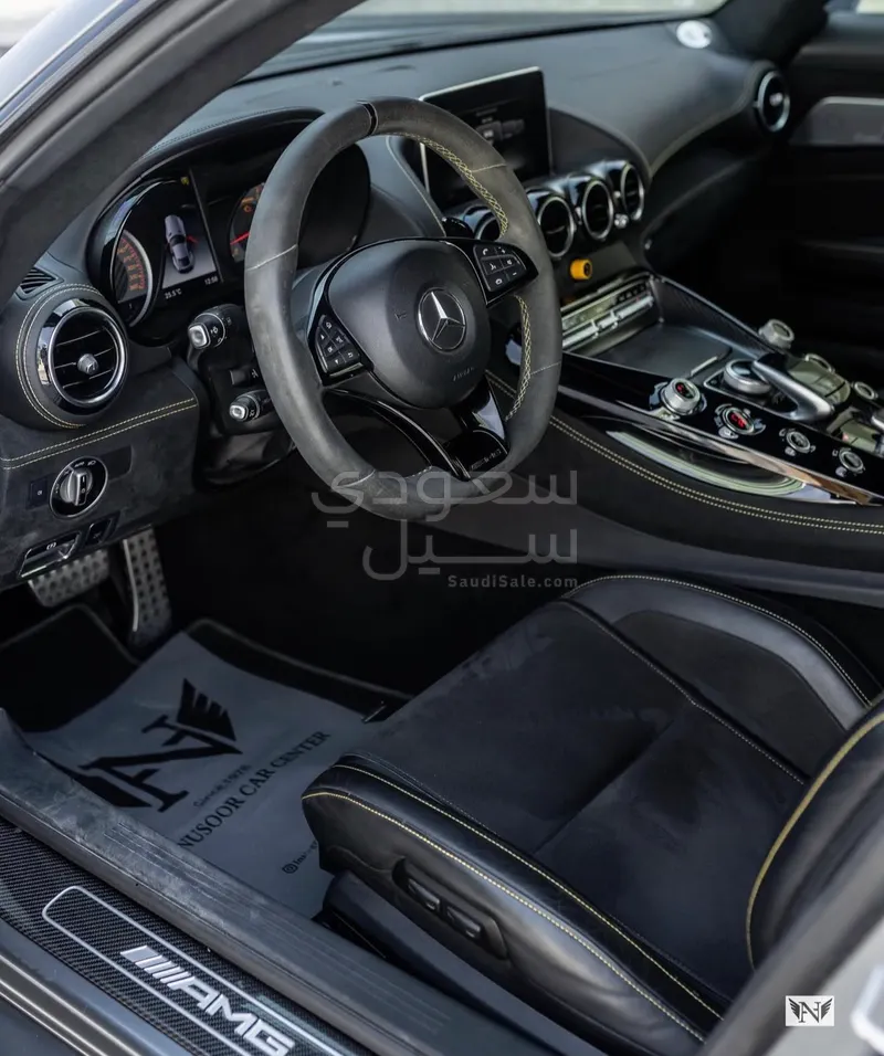 2018 مرسيدس - بنز جي تي أر أي إم جي