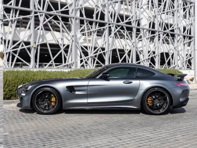 2018 مرسيدس - بنز جي تي أر أي إم جي