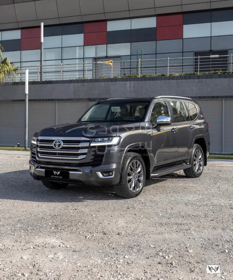 2022 تويوتا لاند كروزر في اكس