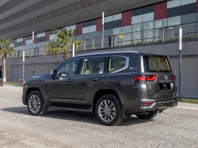 2022 تويوتا لاند كروزر في اكس