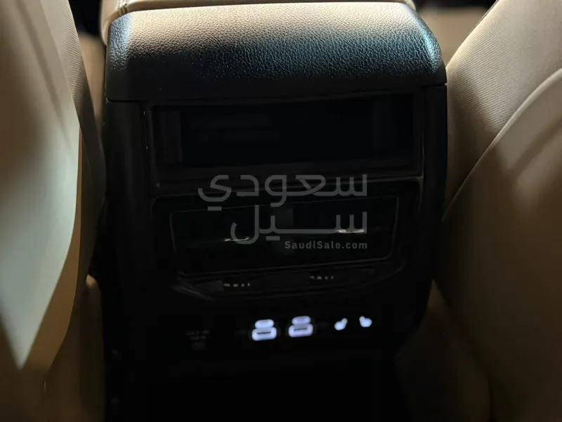 2023 جييب جراند شيروكي ليمتد بلس