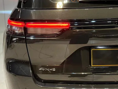 2023 جييب جراند شيروكي ليمتد بلس