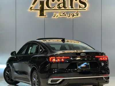 2025 فورد توروس ترند