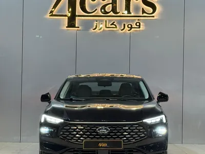 2025 فورد توروس ترند