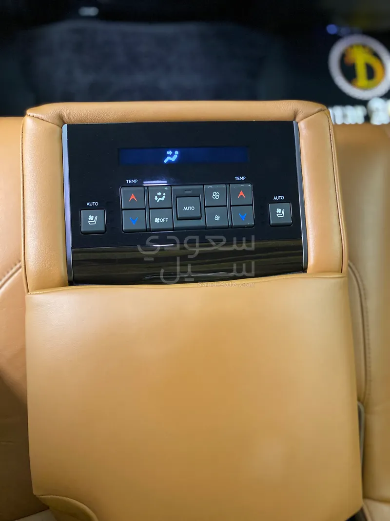 2021 لكزس إل إكس 570 اس