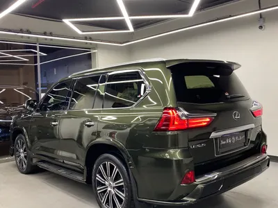 2021 لكزس إل إكس 570 اس