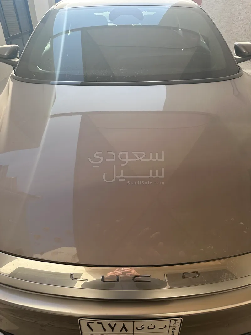 2025 لوسيد اير بيور